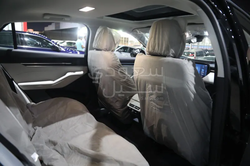 2026 فورد توروس امبيانتي