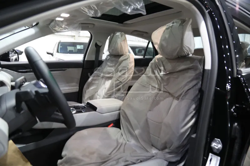 2026 فورد توروس امبيانتي