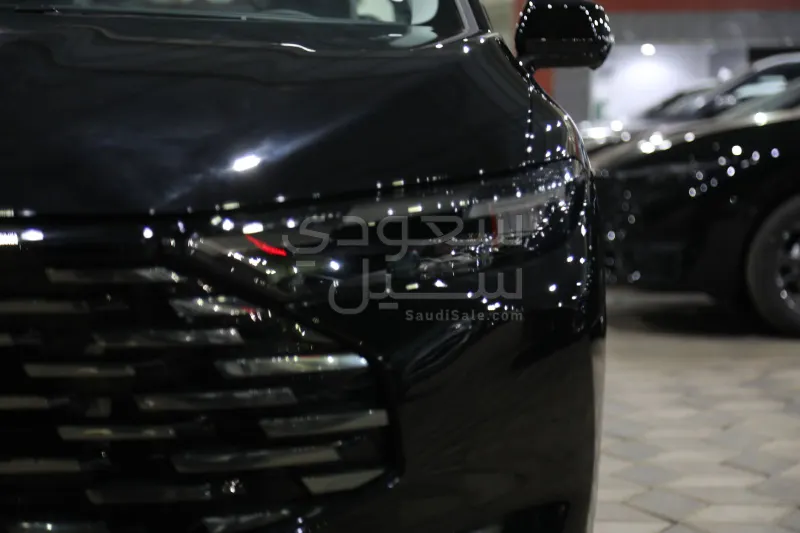 2026 فورد توروس امبيانتي