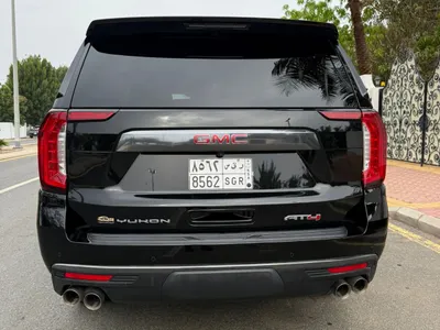 2023 جي ام سي يوكون اي تي 4