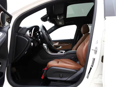 2017 مرسيدس - بنز جي إل سي 300