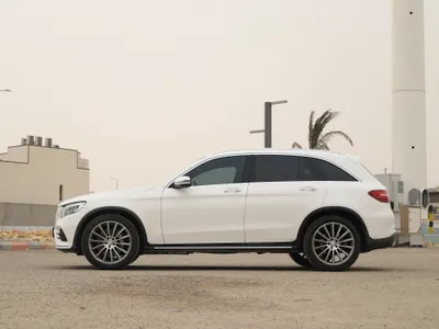 2017 مرسيدس - بنز جي إل سي 300