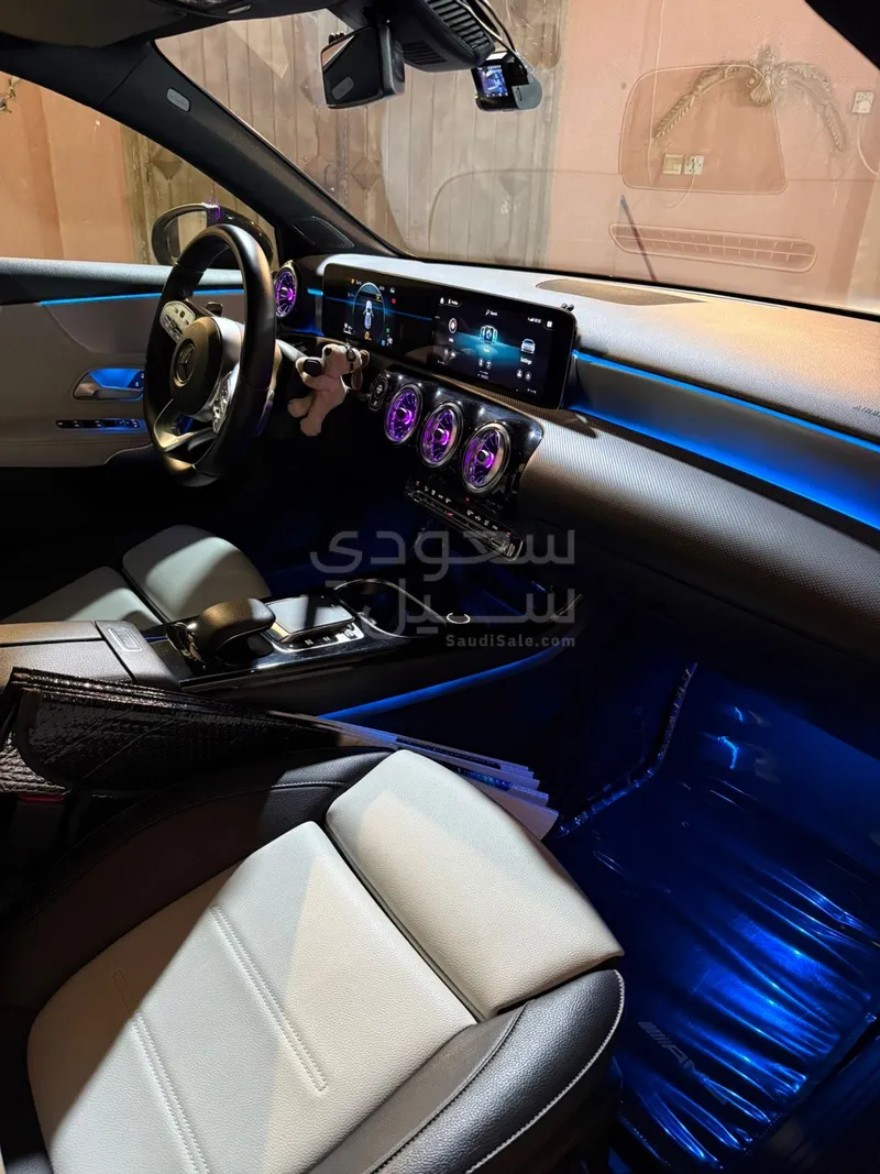 2020 مرسيدس - بنز أي 200