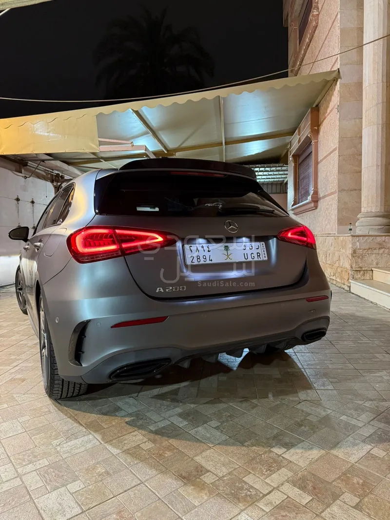 2020 مرسيدس - بنز أي 200