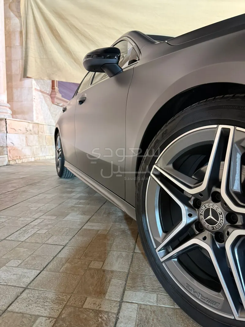 2020 مرسيدس - بنز أي 200