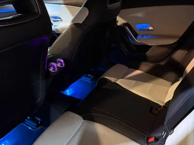 2020 مرسيدس - بنز أي 200