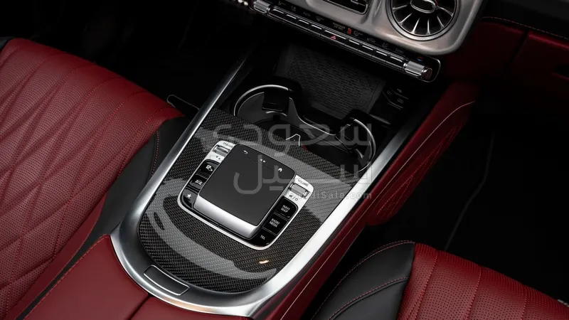 2025 مرسيدس - بنز جي 63 أي إم جي