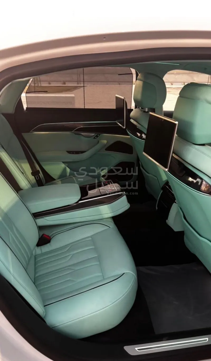 2019 اودي اي 8