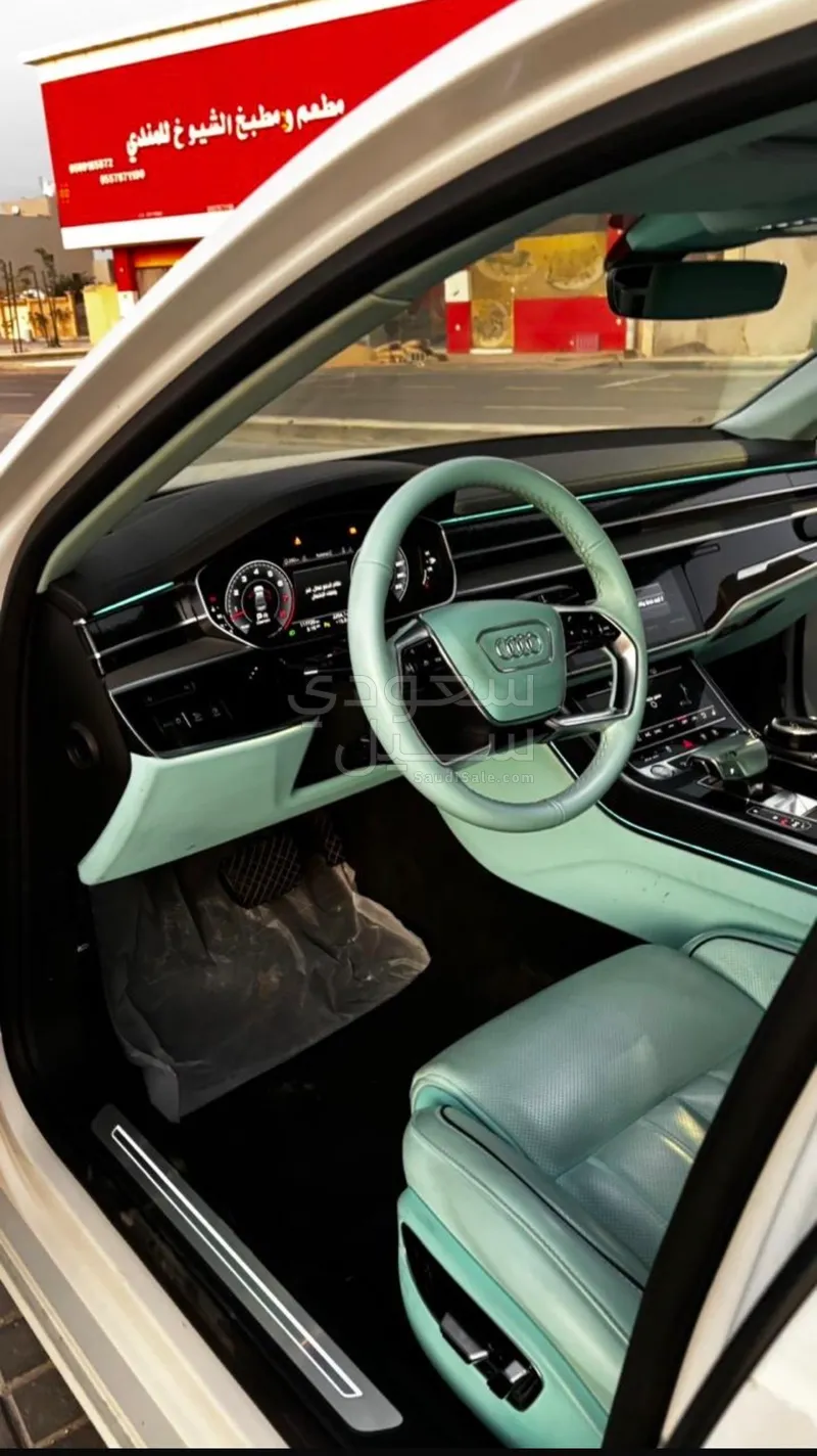 2019 اودي اي 8