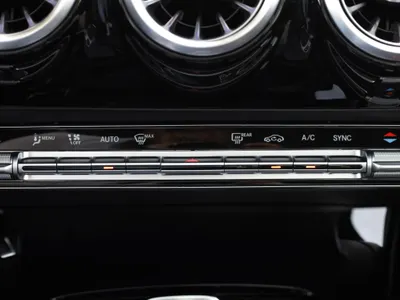 2026 مرسيدس - بنز سي إل أي 200 أي إم جي