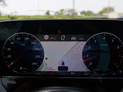 2026 مرسيدس - بنز إي 300