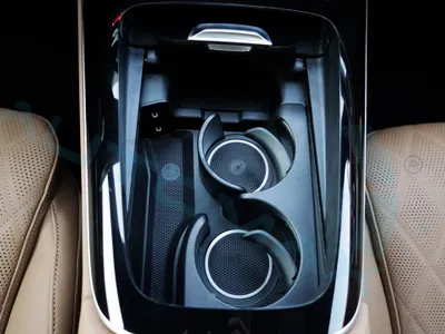 2026 مرسيدس - بنز إي 300