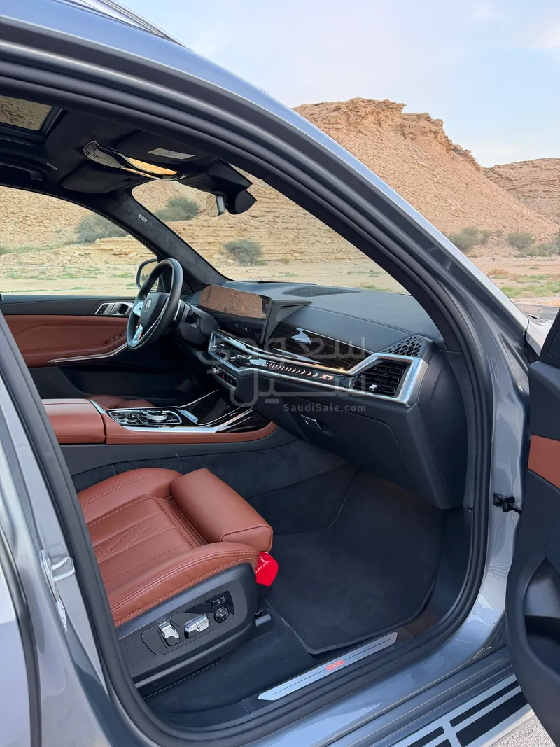 2024 بي ام دبليو الفئة اكس 7