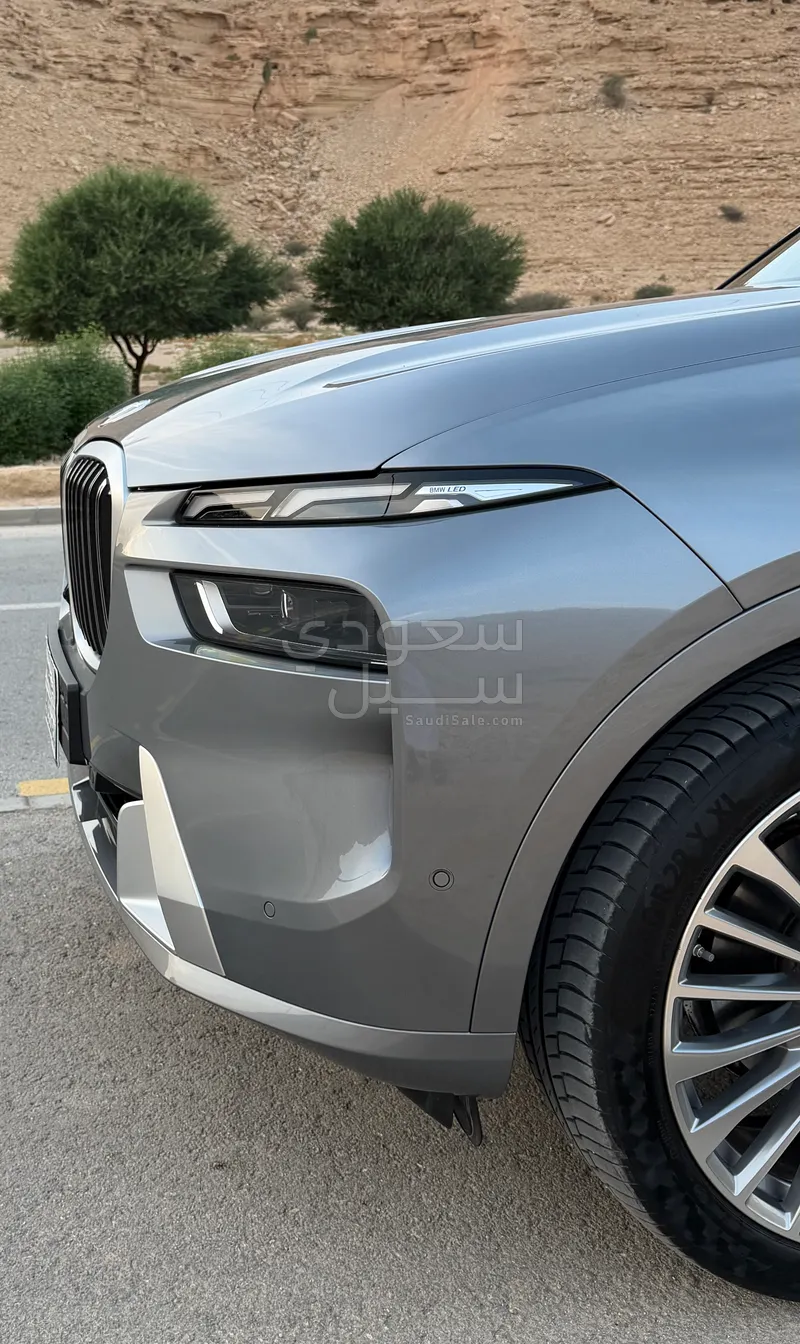 2024 بي ام دبليو الفئة اكس 7