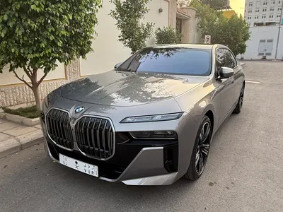 2026 بي ام دبليو الفئة السابعة 735 إل أي