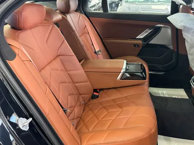 2026 بي ام دبليو الفئة السابعة 735أي