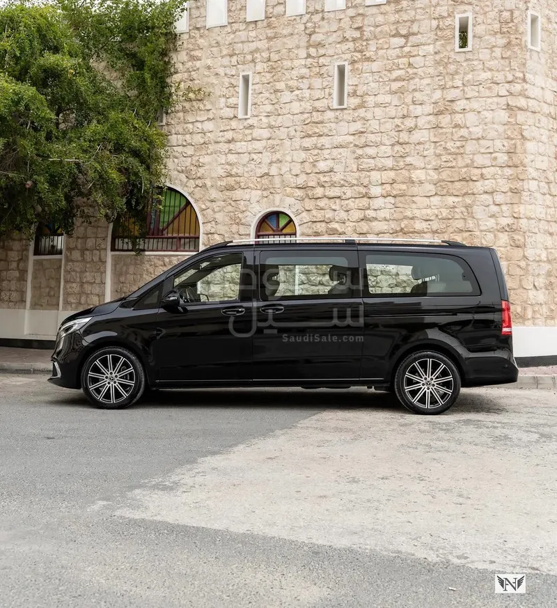 2022 مرسيدس - بنز في 250