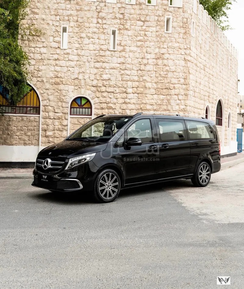 2022 مرسيدس - بنز في 250