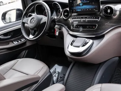 2022 مرسيدس - بنز في 250