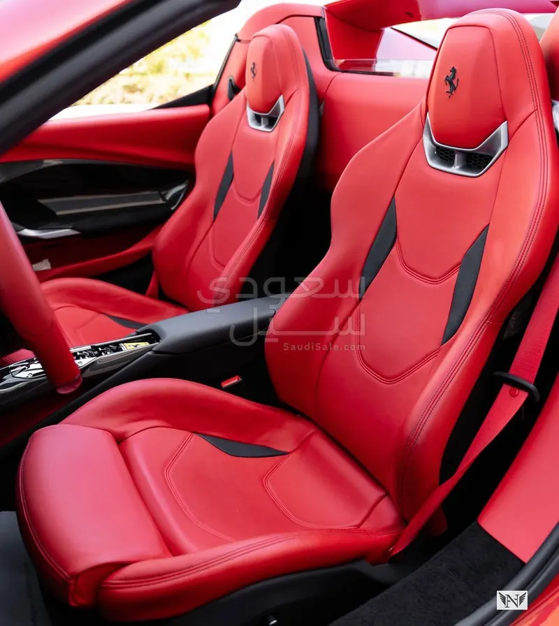 2024 فيراري جي تي اس 296