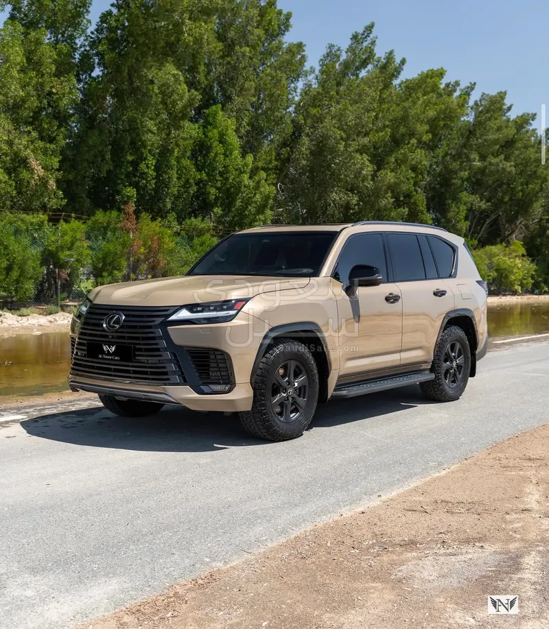 2025 لكزس إل إكس 600 اوف رود