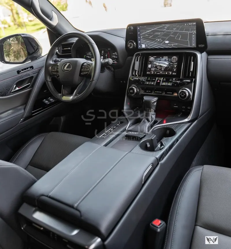 2025 لكزس إل إكس 600 اوف رود