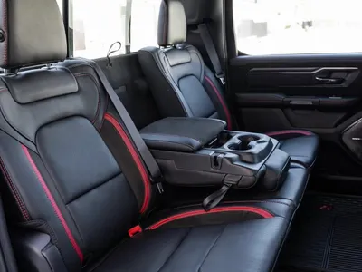 2022 دودج رام تي ار اكس