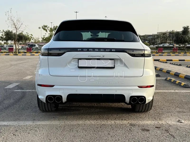 2019 بورش كايين اس