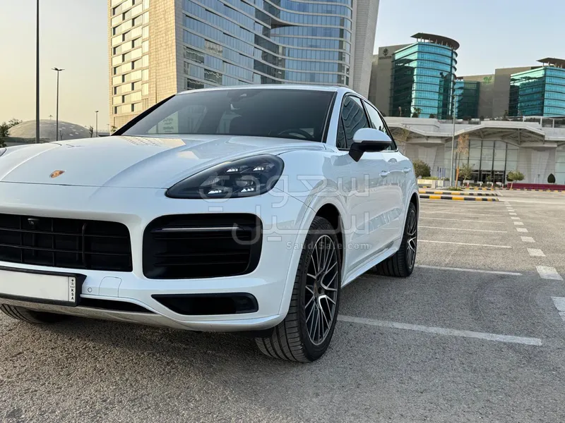 2019 بورش كايين اس