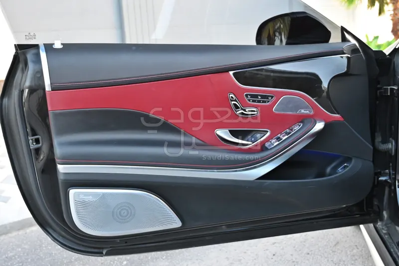 2015 مرسيدس - بنز إس 63 كوبيه