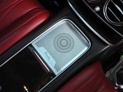 2015 مرسيدس - بنز إس 63 كوبيه