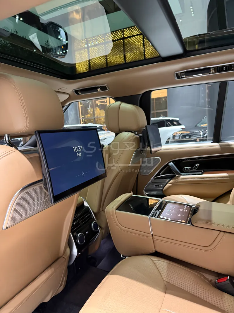 2023 لاند روفر رينج روفر اوتوبيوغرافي