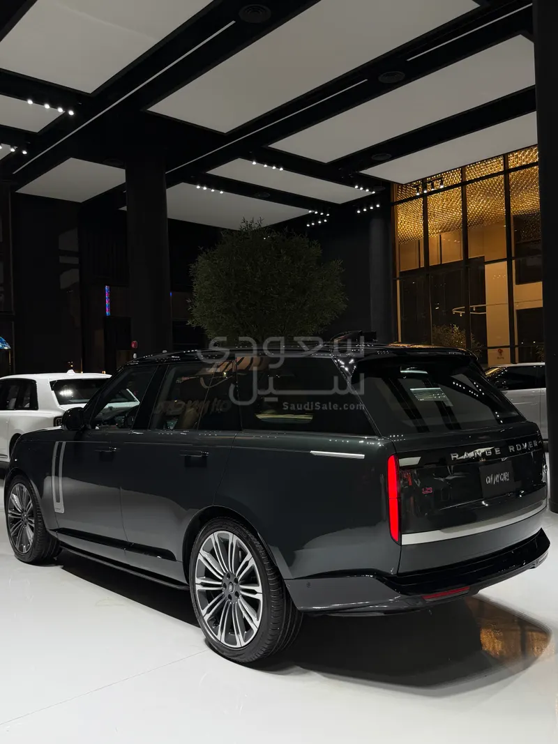 2023 لاند روفر رينج روفر اوتوبيوغرافي