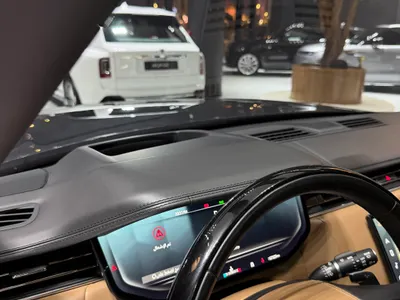 2023 لاند روفر رينج روفر اوتوبيوغرافي