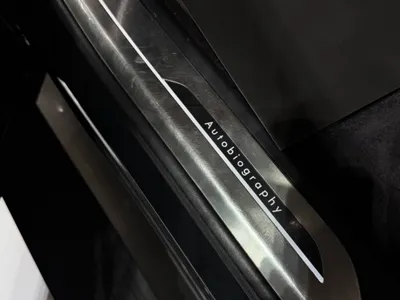 2023 لاند روفر رينج روفر اوتوبيوغرافي