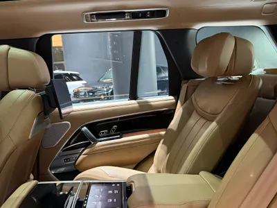 2023 لاند روفر رينج روفر اوتوبيوغرافي