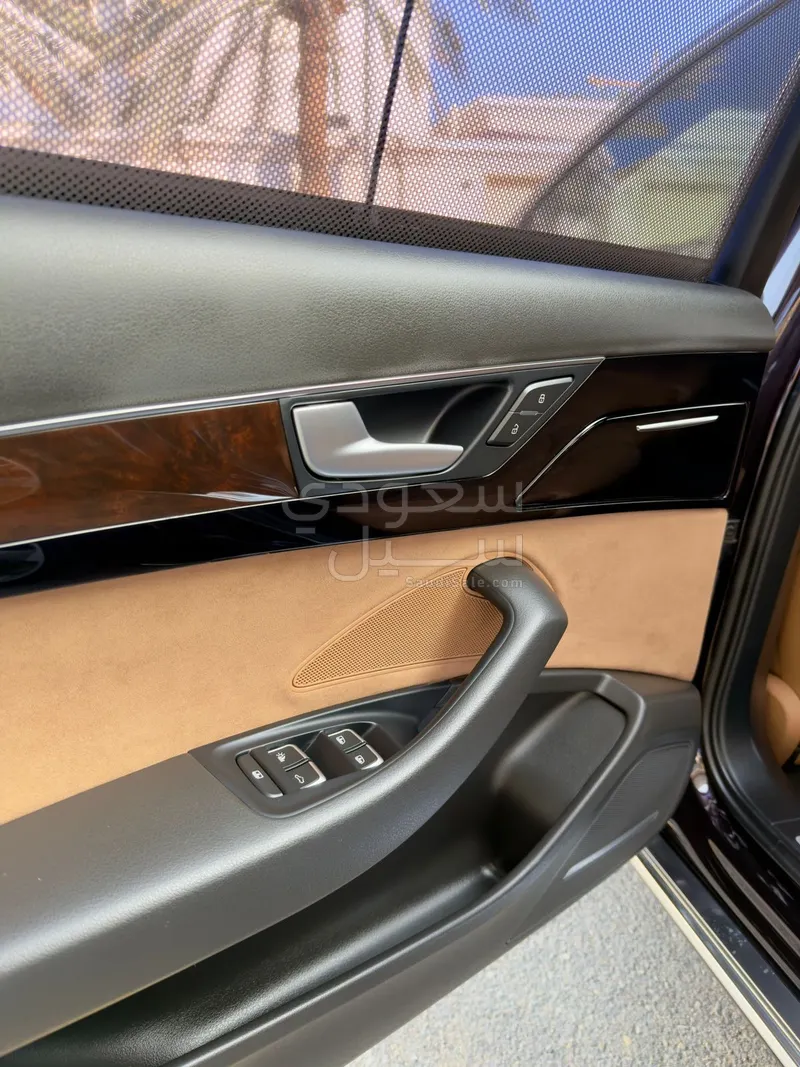 2015 اودي اي 8 ال النسخة السعودية