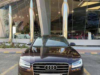 2015 اودي اي 8 ال النسخة السعودية