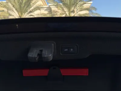 2015 اودي اي 8 ال النسخة السعودية