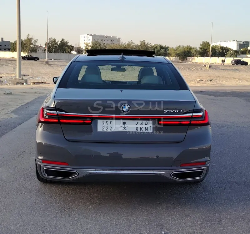 2022 BMW 7 Series 730Li