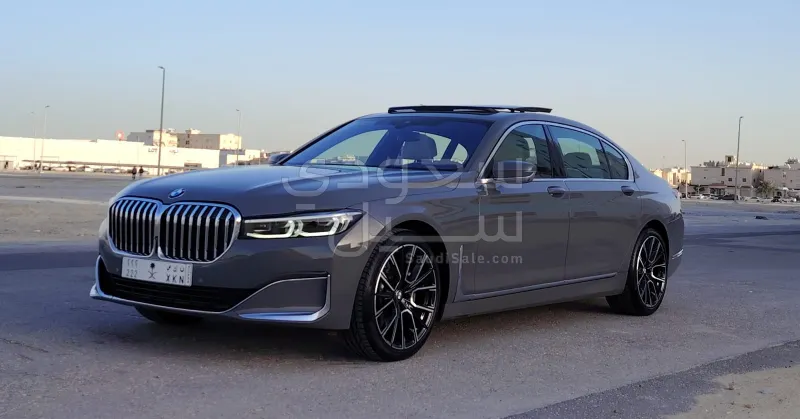 2022 BMW 7 Series 730Li