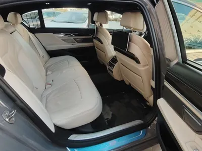 2022 BMW 7 Series 730Li