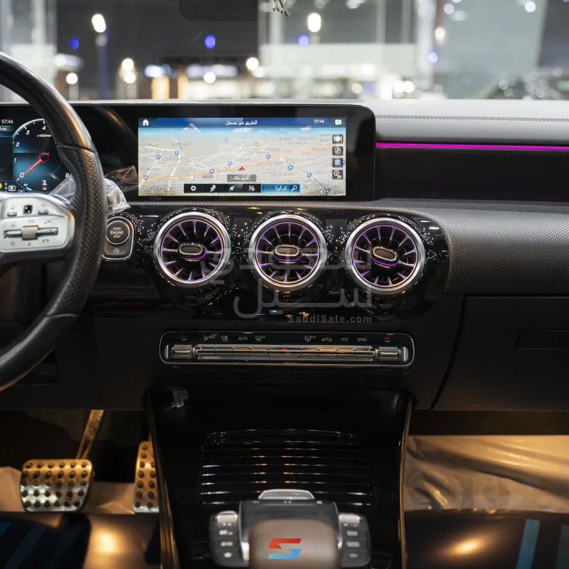 2022 مرسيدس - بنز سي إل أي 200