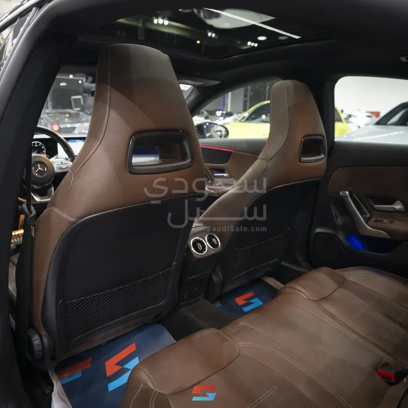 2022 مرسيدس - بنز سي إل أي 200