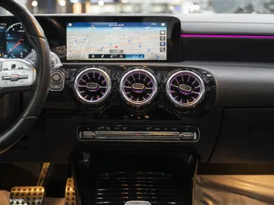 2022 مرسيدس - بنز سي إل أي 200