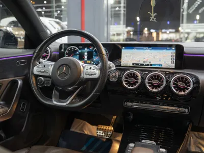 2022 مرسيدس - بنز سي إل أي 200