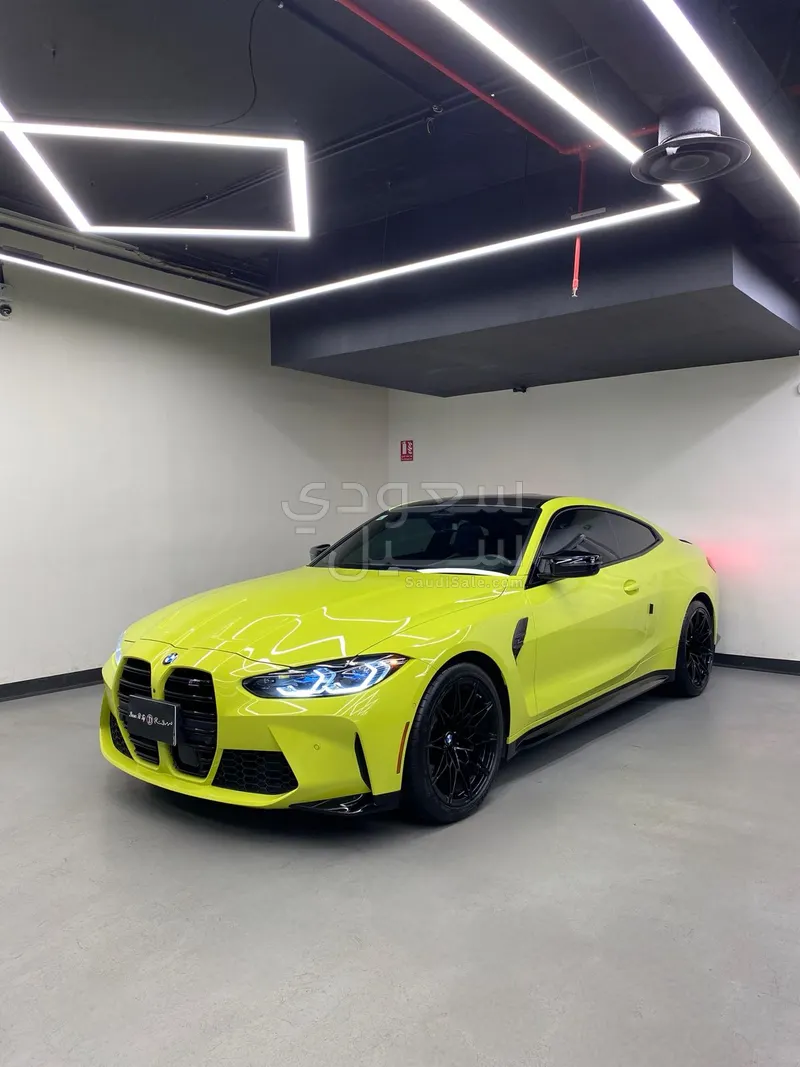 2021 بي ام دبليو الفئة ام إم 4 كومبيتيشن