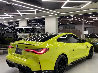 2021 بي ام دبليو الفئة ام إم 4 كومبيتيشن