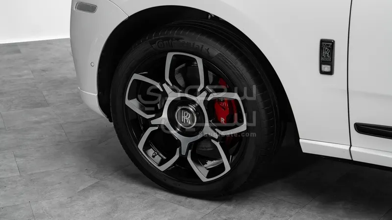 2020 رولز رويس كولينان بلاك بادج