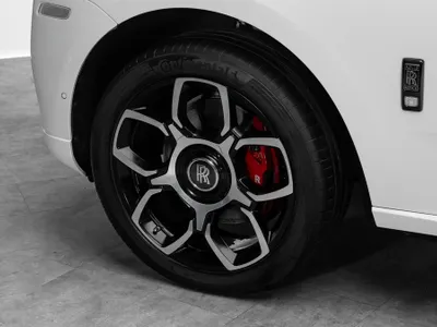 2020 رولز رويس كولينان بلاك بادج